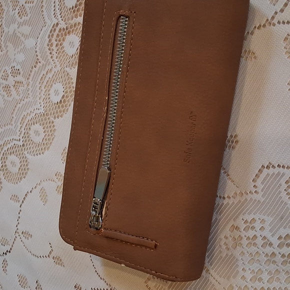 Coach Striped Canvas Tote and Unbranded Long Wallet - Picture 12 of 16